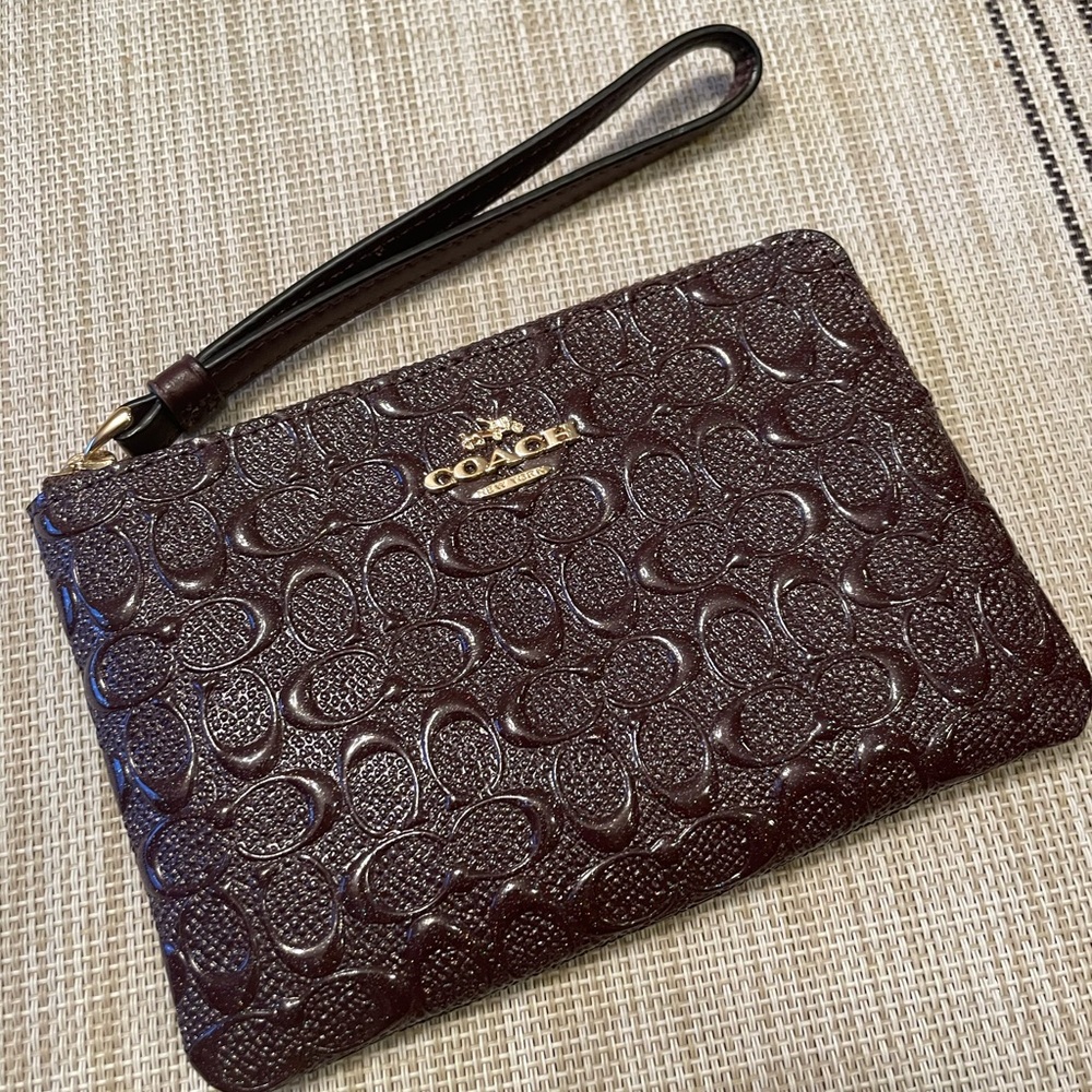 Coach Corner Zip Wristlet